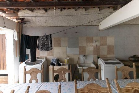 Casa à venda com 290m², 4 quartos e 2 vagasÁrea de Serviço