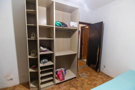 Casa à venda com 290m², 4 quartos e 2 vagasSuíte 3