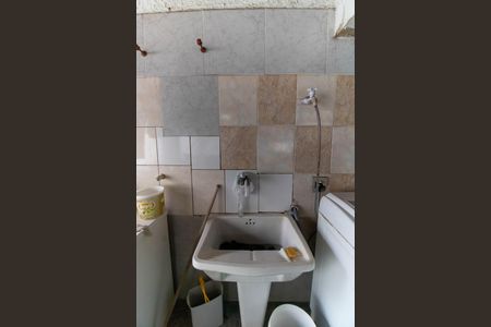 Casa à venda com 290m², 4 quartos e 2 vagasÁrea de Serviço