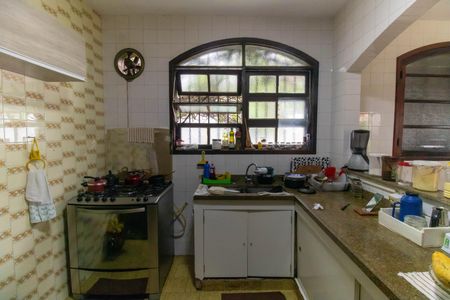 Casa à venda com 290m², 4 quartos e 2 vagasCozinha