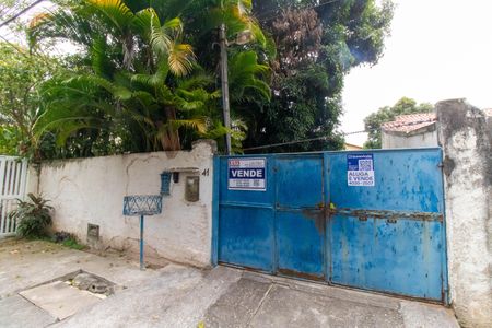 Casa à venda com 290m², 4 quartos e 2 vagasPlaquinha 