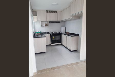 Casa à venda com 3 quartos, 124m² em Vila Ré, São Paulo