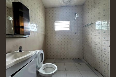 Banheiro 2 de casa para alugar com 3 quartos, 120m² em Parque Martim Cecere, São José dos Campos