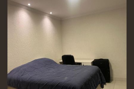 Casa à venda com 3 quartos, 272m² em Vila Carrão, São Paulo