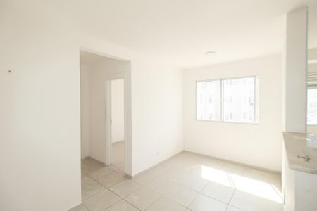 Sala de apartamento para alugar com 2 quartos, 44m² em Campo Grande, Rio de Janeiro