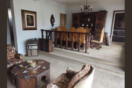 Casa à venda com 3 quartos, 250m² em Parque Jabaquara, São Paulo