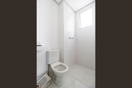 Apartamento à venda com 82m², 2 quartos e 2 vagasBanheiro da Suíte