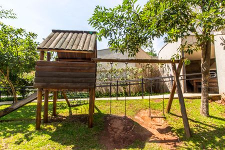 Apartamento à venda com 82m², 2 quartos e 2 vagasÁrea comum - Playground