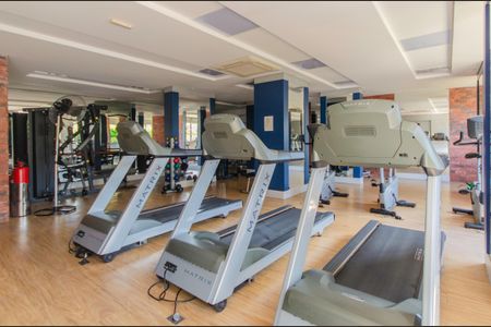 Apartamento para alugar com 72m², 2 quartos e 2 vagasÁrea comum - Academia