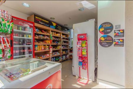 Apartamento para alugar com 72m², 2 quartos e 2 vagasÁrea comum - Mercado