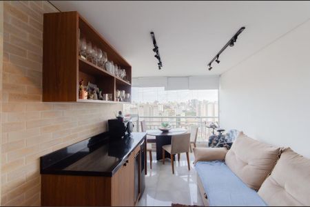 Apartamento para alugar com 72m², 2 quartos e 2 vagasSala