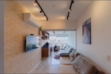 Apartamento para alugar com 72m², 2 quartos e 2 vagasSala