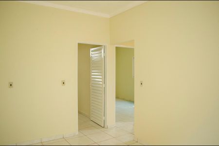 Sala de apartamento para alugar com 2 quartos, 65m² em Setor Morada do Sol, Goiânia
