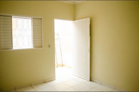 Sala de apartamento para alugar com 2 quartos, 65m² em Setor Morada do Sol, Goiânia