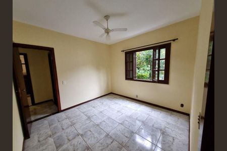 Casa à venda com 3 quartos, 131m² em Itaipu, Niterói