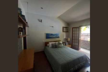 Casa à venda com 4 quartos, 500m² em Piratininga, Niterói