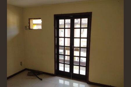 Casa à venda com 2 quartos, 76m² em Piratininga, Niterói