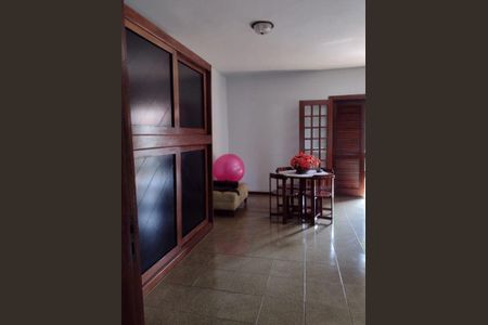 Casa à venda com 4 quartos, 442m² em Santo Antônio, Niterói