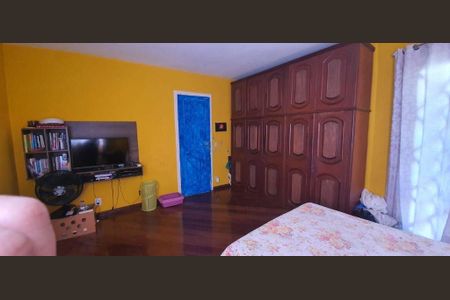 Casa à venda com 4 quartos, 350m² em Itaipu, Niterói