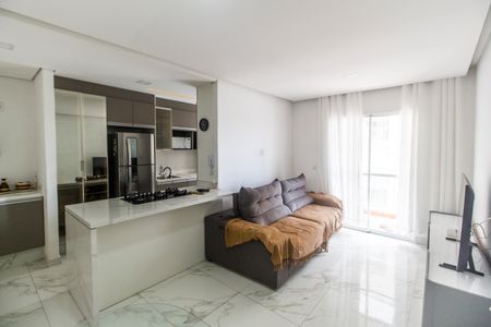 Sala  de apartamento à venda com 2 quartos, 72m² em Jardim Tupanci, Barueri