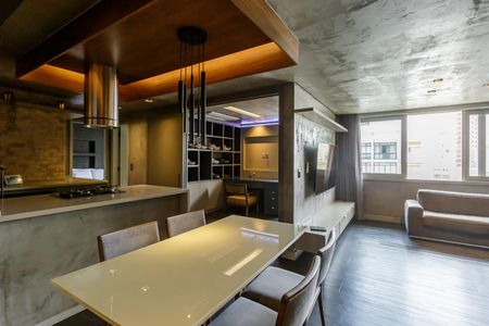 Sala de apartamento para alugar com 2 quartos, 90m² em Itaim Bibi, São Paulo