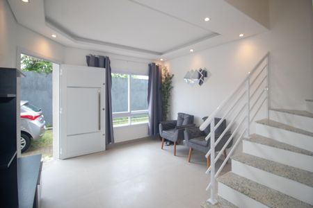 Sala de casa para alugar com 3 quartos, 104m² em Tristeza, Porto Alegre