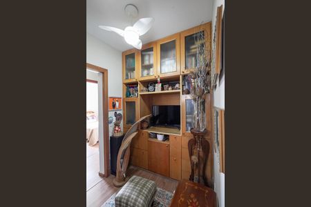 Apartamento à venda com 74m², 3 quartos e 2 vagas Apartamento à venda com 74m², 3 quartos e 2 vagasQuarto 2