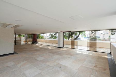 Apartamento à venda com 74m², 3 quartos e 2 vagas Apartamento à venda com 74m², 3 quartos e 2 vagasÁrea comum - Salão de festas