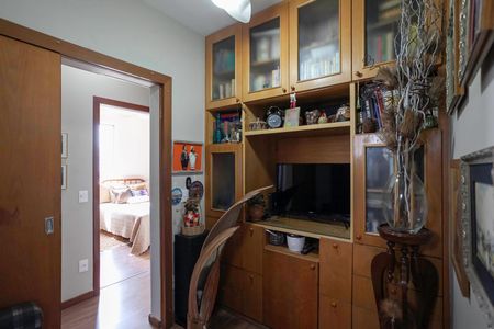 Apartamento à venda com 74m², 3 quartos e 2 vagas Apartamento à venda com 74m², 3 quartos e 2 vagasQuarto 2