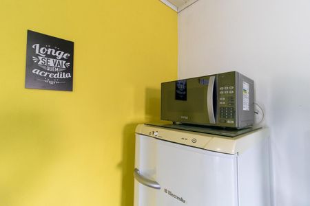 Studio de casa para alugar com 1 quarto, 30m² em Uberaba, Curitiba