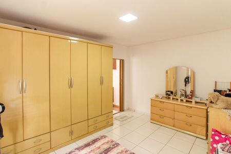 Casa à venda com 200m², 2 quartos e 1 vagaQuarto 2