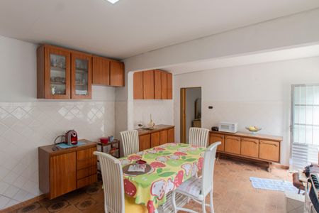 Casa à venda com 200m², 2 quartos e 1 vagaCozinha