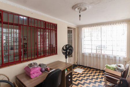 Casa à venda com 200m², 2 quartos e 1 vagaJardim de Inverno