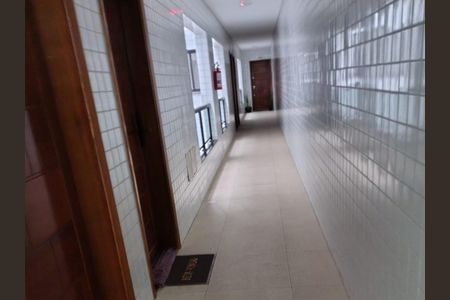 Apartamento à venda com 42m², 1 quarto e sem vagaEntrada