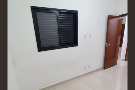 Apartamento à venda com 42m², 1 quarto e sem vagaQuarto 2