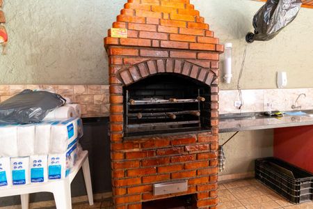 Apartamento para alugar com 55m², 2 quartos e 1 vagaÁrea comum - Churrasqueira