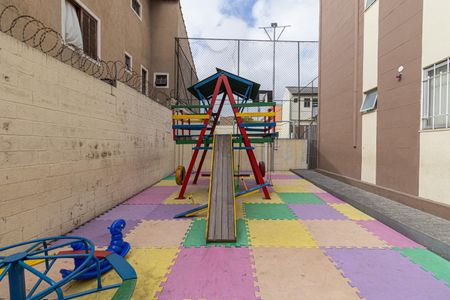 Apartamento para alugar com 72m², 2 quartos e 1 vagaÁrea Comum - Playground