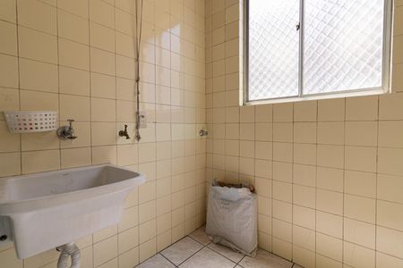 Apartamento para alugar com 72m², 2 quartos e 1 vagaÁrea de Serviço