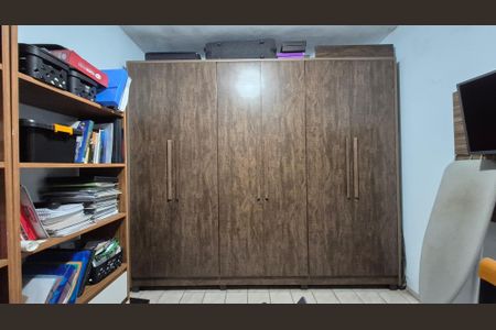 Quarto de casa à venda com 2 quartos, 189m² em Vila Guaraciaba, Santo André