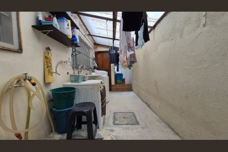 Casa à venda com 189m², 2 quartos e 2 vagasLavanderia