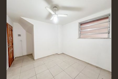 Quarto  de kitnet/studio para alugar com 1 quarto, 17m² em Laranjeiras, Rio de Janeiro