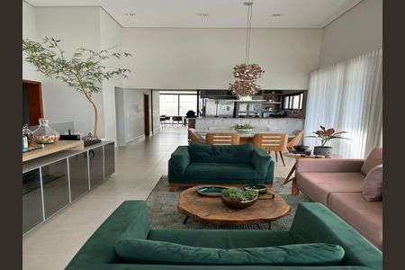 Casa à venda com 3 quartos, 305m² em Horto Florestal, Jundiaí