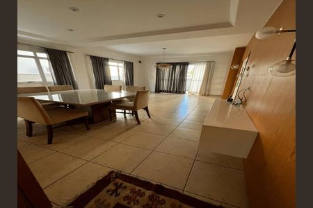 Casa à venda com 4 quartos, 279m² em Jardim Santa Teresa, Jundiaí