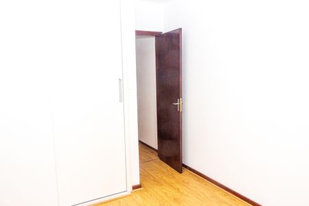 Casa à venda com 160m², 3 quartos e 2 vagasQuarto 2