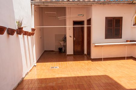 Casa à venda com 160m², 3 quartos e 2 vagasÁrea de Serviço
