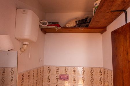 Casa à venda com 160m², 3 quartos e 2 vagasBanheiro de serviço