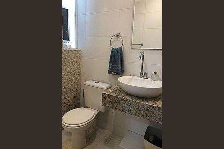 Casa à venda com 4 quartos, 166m² em Piratininga, Niterói