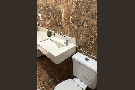 Casa à venda com 4 quartos, 166m² em Piratininga, Niterói