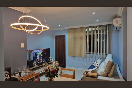 Apartamento para alugar com 85m², 3 quartos e 1 vaga Apartamento para alugar com 85m², 3 quartos e 1 vagaSala