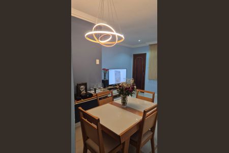 Apartamento para alugar com 85m², 3 quartos e 1 vaga Apartamento para alugar com 85m², 3 quartos e 1 vagaSala